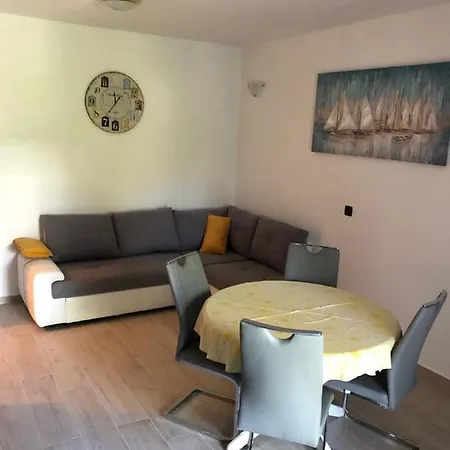 Jagoda L&a Apartment *