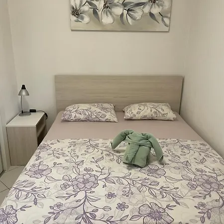 Jagoda L&a Apartment *